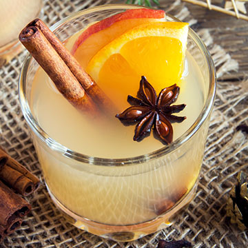 https://www.bartelldrugs.com/content/dam/bartell-web/blog-assets/holiday-cocktails-2022/FestiveHolidayCocktails-Hot-Copper-Bell.jpg